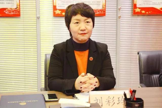 开云体育 开云官网西安市代理记账协会与京师西安律所战略合作协议签约仪式圆满举行(图2)