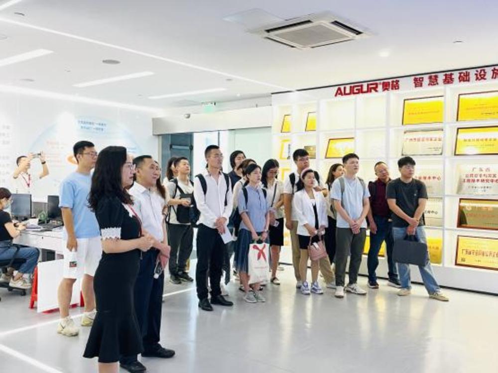 36家名校Kaiyun 开云优企、超1000个岗位！广州天河举办博士专场招聘会(图5)