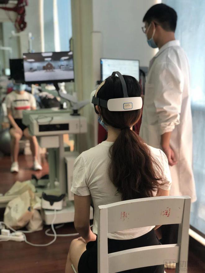 Kaiyun 开云体育翡铭科技：国内首创VR颈部运动康复器械寻资本及代理合作【动脉严选新品鉴第66期】(图2)